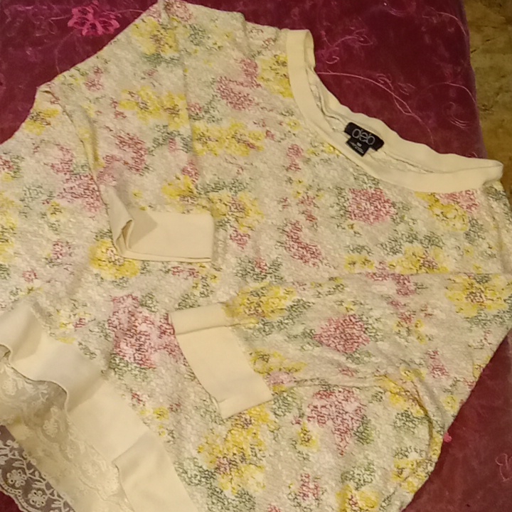 Flowe Top